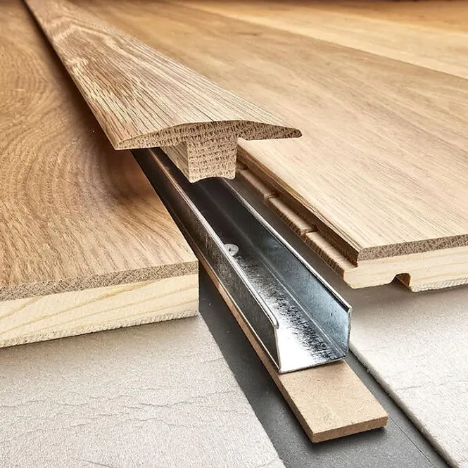 Hovedbilde Kährs T-list massiv eik 2400x58x17mm