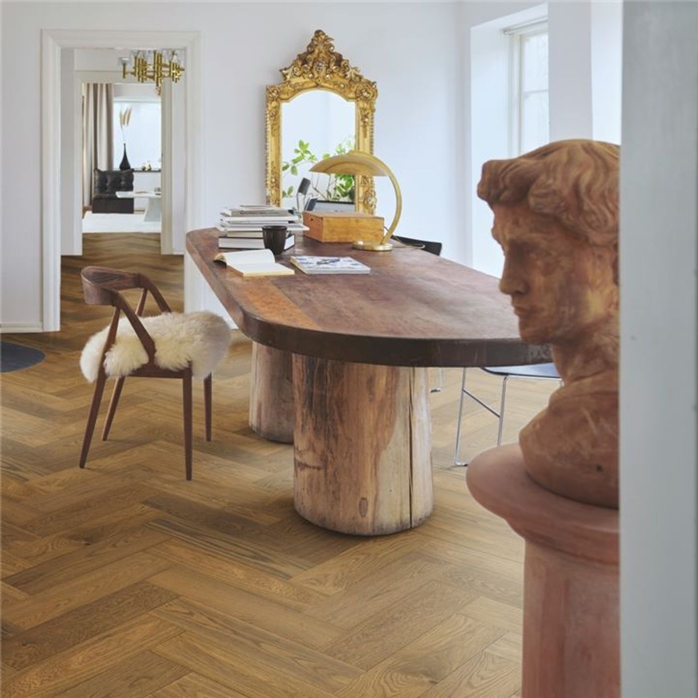 Fiskebensparkett Pergo Saltholm - Brown Herringbone Oak